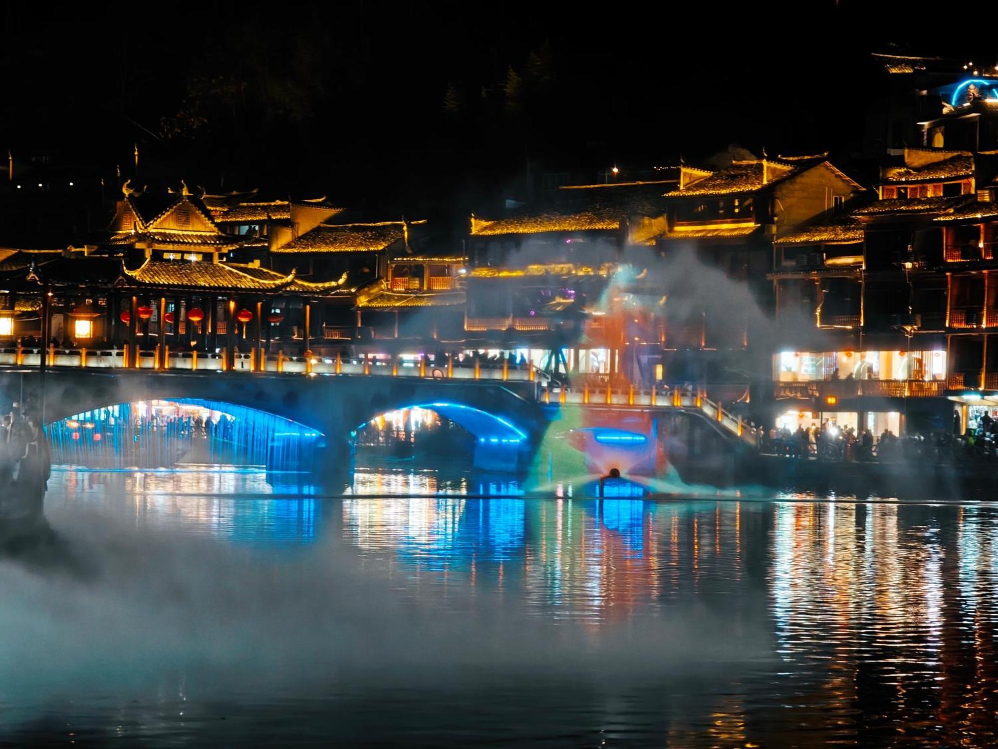 Fenghuang Memory Linjiang Inn Εξωτερικό φωτογραφία
