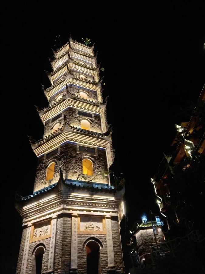 Fenghuang Memory Linjiang Inn Εξωτερικό φωτογραφία